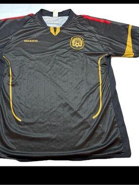 Mexico SOCCER National Team BLACK Gold Logo RED Stripes Mesh Sides Size T 16, XL